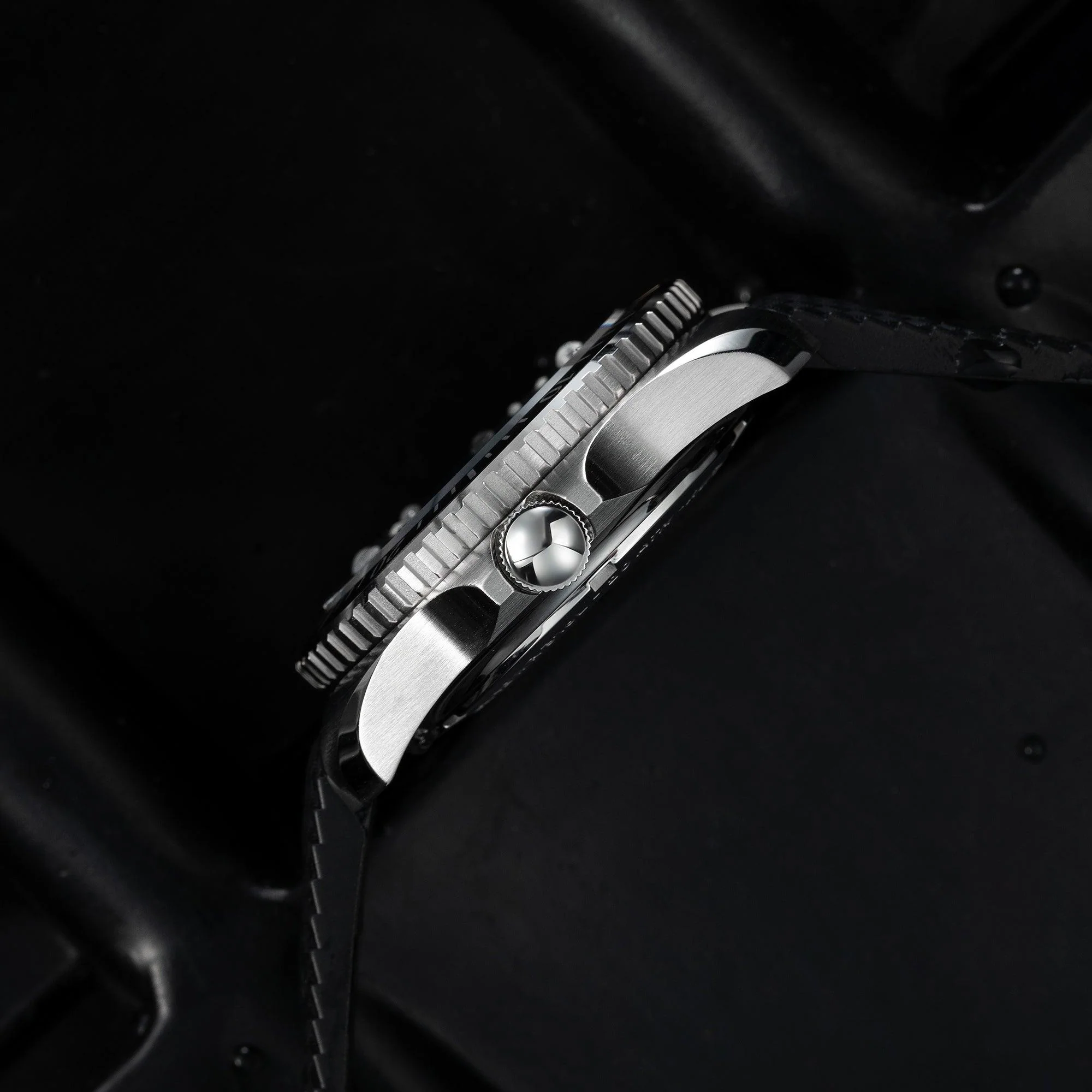 Diver 200M Automatic Vintage Diving Watch - Image 7