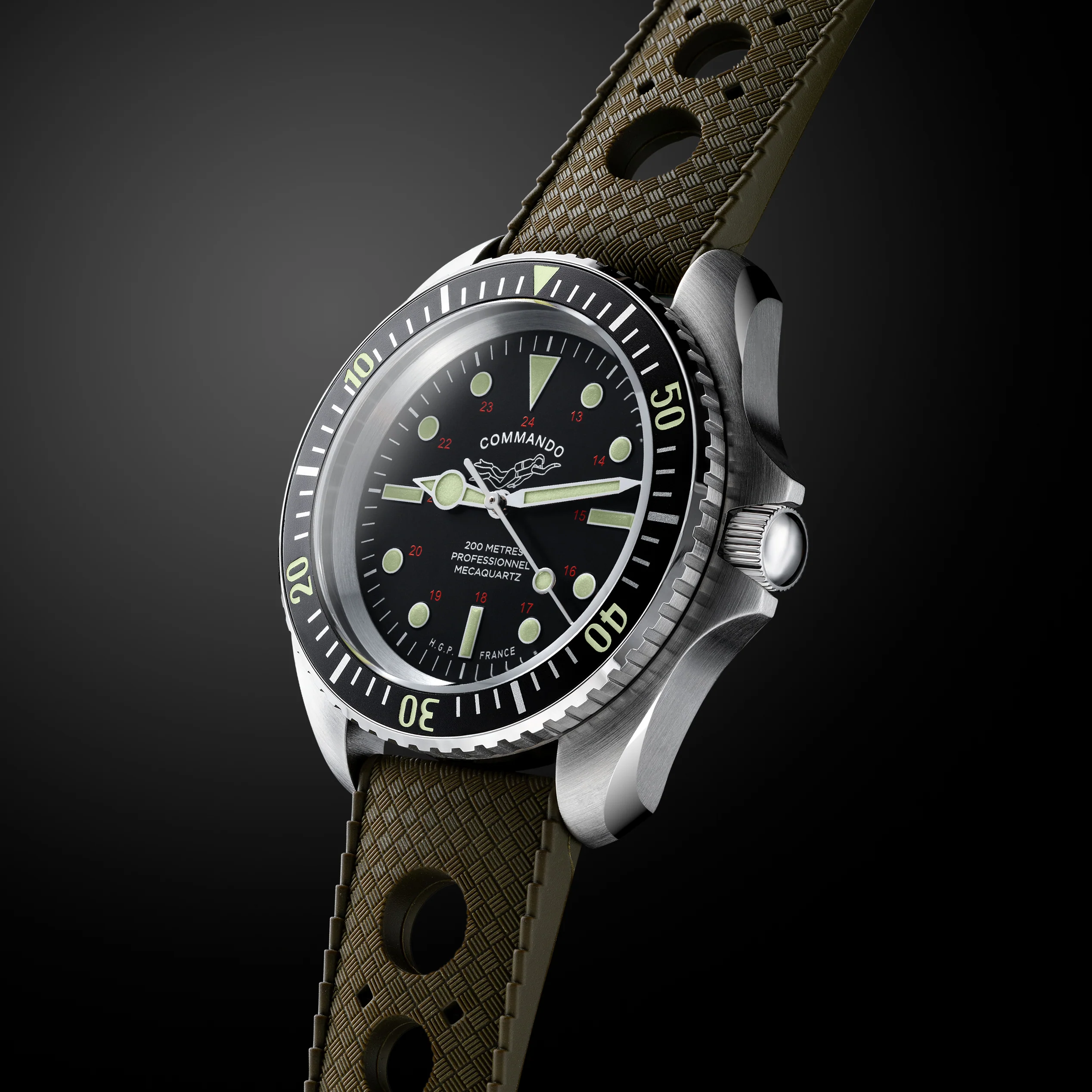 Diver 200M Mecaquartz Commando Diving Watch - Image 3